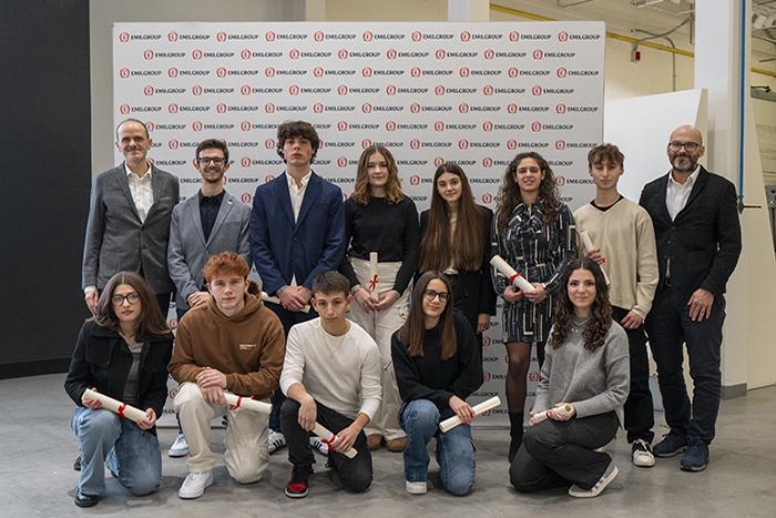 Scholarships 2022-2023: Emilgroup rewards employees' children 381