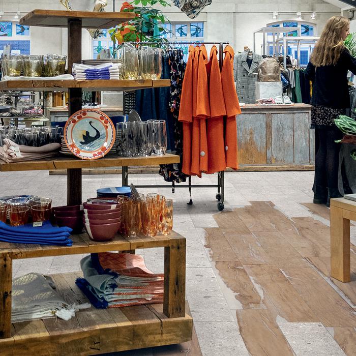 Stoneware tile installation layouts: tips from the designer 157